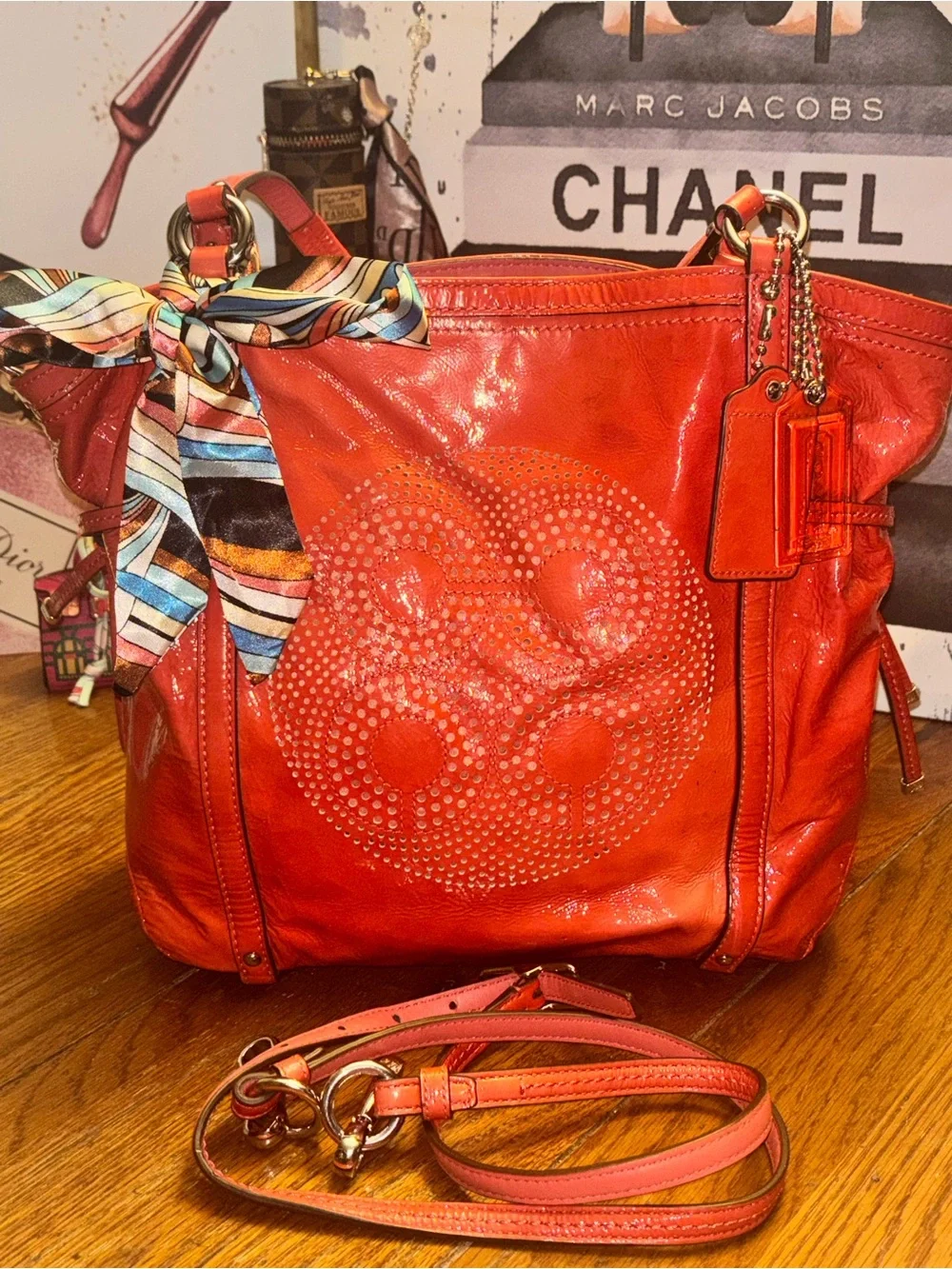 Coach Audrey 19571 Coral Patent Op Art Cinched Tote Crossbody